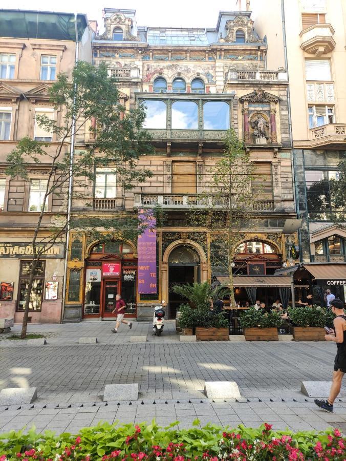 Broadway City Center, Fully Equipped, 4 Person بودابست المظهر الخارجي الصورة