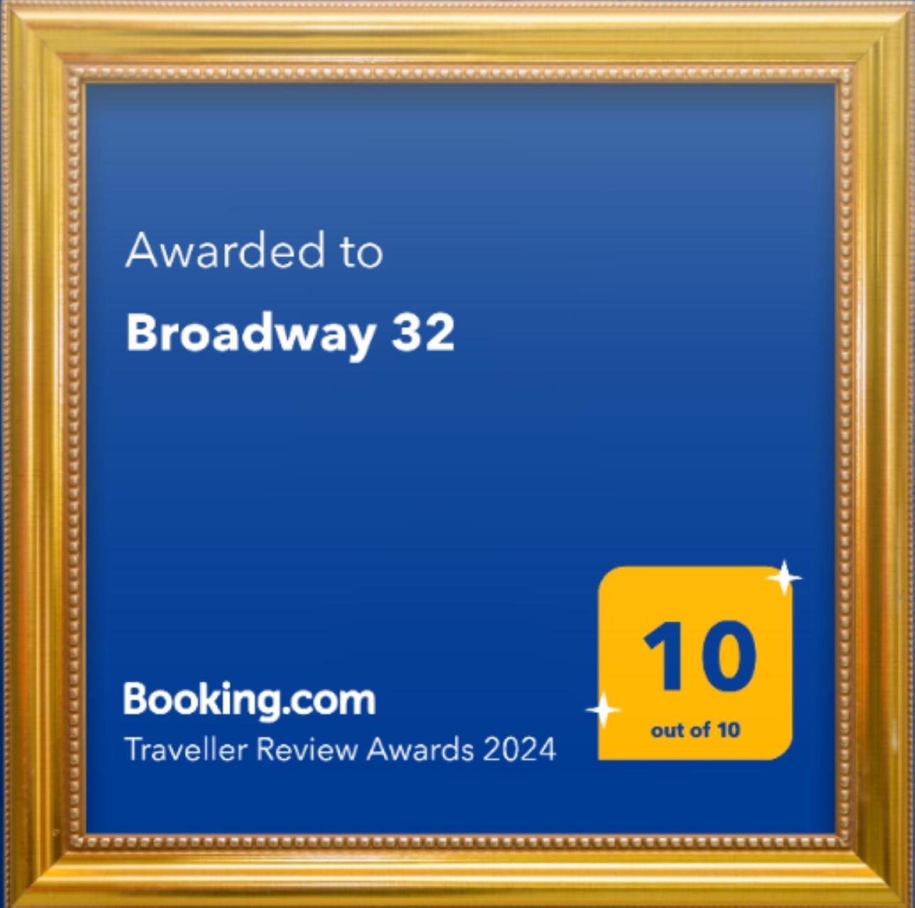 Broadway City Center, Fully Equipped, 4 Person بودابست المظهر الخارجي الصورة