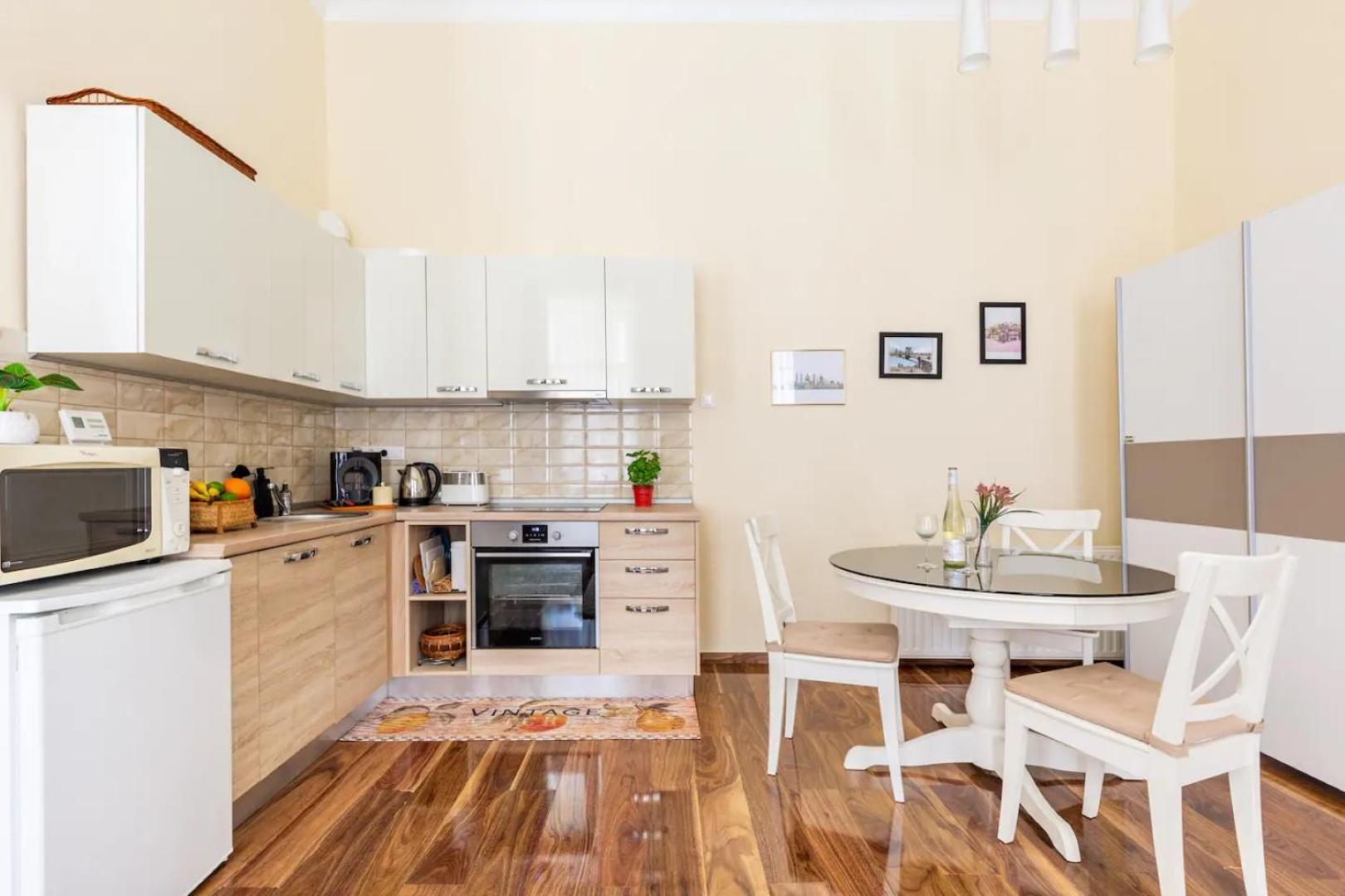 Broadway City Center, Fully Equipped, 4 Person بودابست المظهر الخارجي الصورة